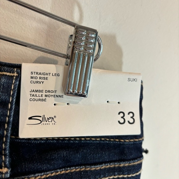 SILVER Suki Sz 33 x 32 Straight Leg Mid Rise Curvy Darker Wash Jeans New w/ Tags - Picture 6 of 12